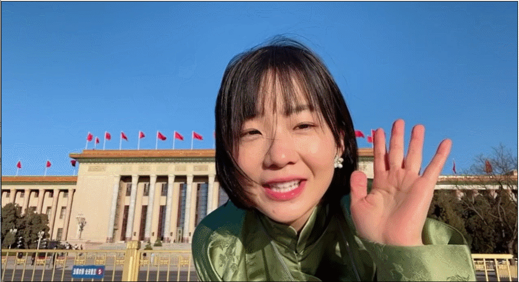 国风美女出道即顶流！河南博物院院长全程英文揭秘爆红原因