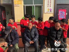 平舆县玉皇庙乡：践行雷锋精神 小志愿者情暖“夕阳”