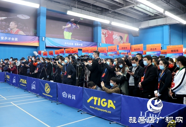 第七届河南省大众乒乓球公开赛开打