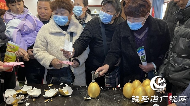 当日预订三万亩地！六丰农业百农607观摩订货会火爆收官