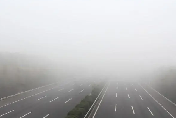 因雾，河南高速多路段禁止车辆上站（23日07:10发布）