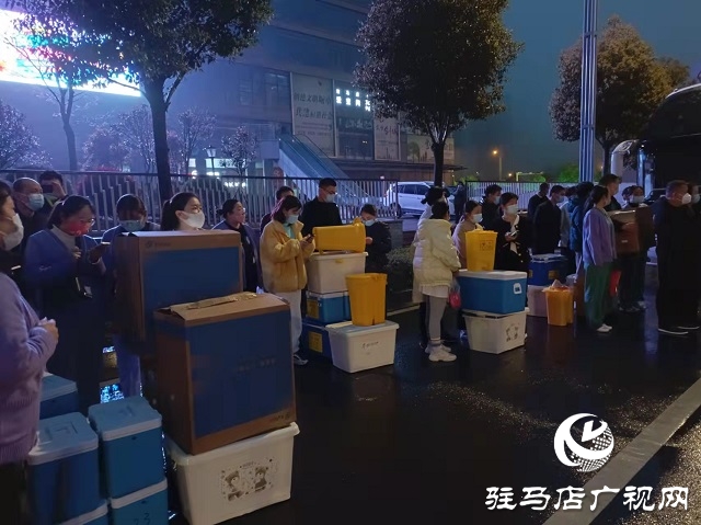 驻马店市骨科医院：奔赴一线 开展全民核酸检测