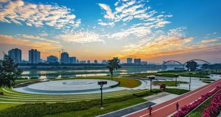 生态环境部：前2月全国城市空气质量优良天数占81.9%