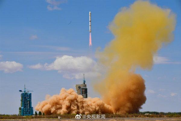 祝贺！我国成功发射四维0102两颗卫星