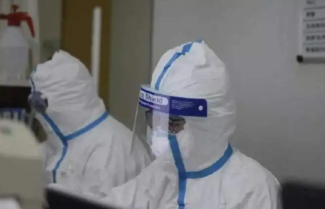 国家卫健委：全国疫情防控形势整体趋稳但仍存反弹风险