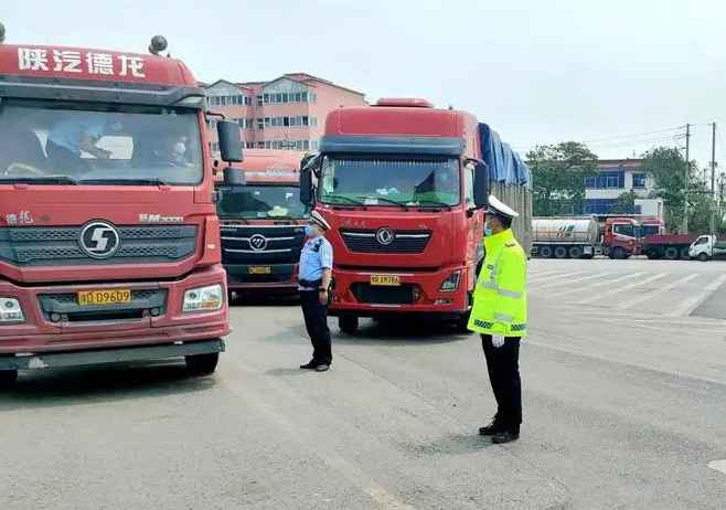 河南发布致货车司机公开信：只要码不红，就不劝返