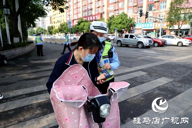 “智慧劝导”第二天，你的安全头盔戴了吗？