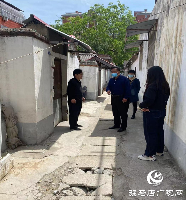 确山县：修复门前道路 守护脚下安全