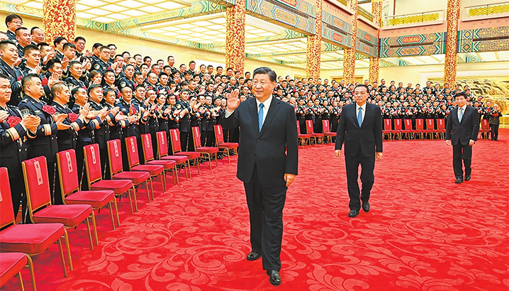 习近平会见全国公安系统英雄模范立功集体表彰大会代表