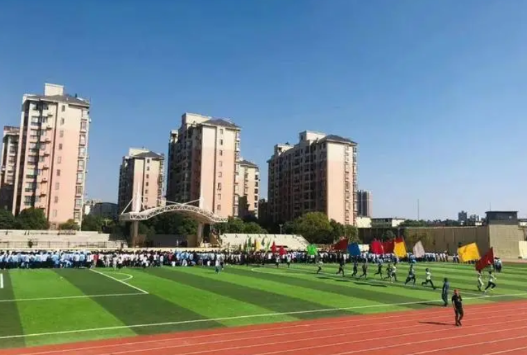 升学路上有经济困难？初高中毕业生请留意这两封信