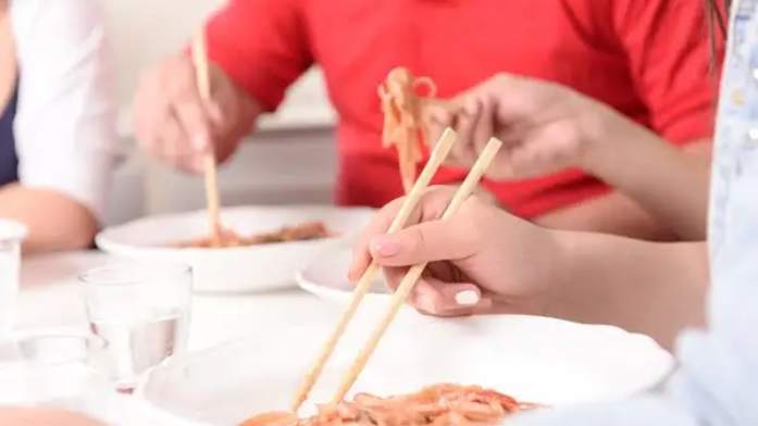 日常吃饭喝水不会影响核酸检测结果