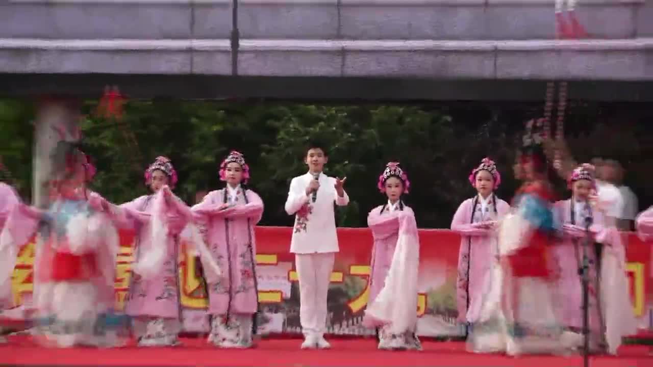 实验中学｜戏曲联唱《梨园芬芳》