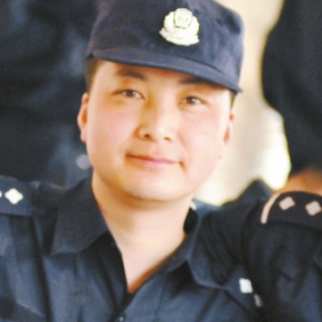 p34_b.jpg