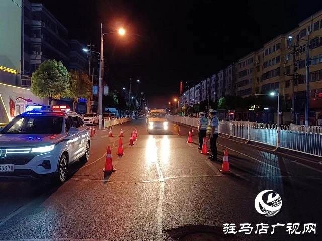 驿城区：交警严格夜查 酒驾无处遁形