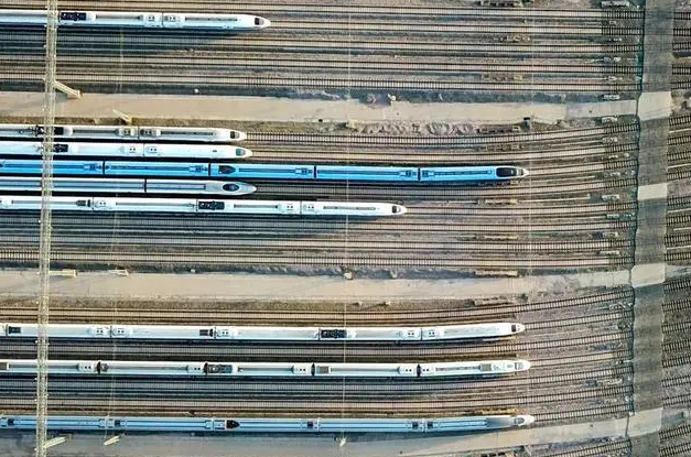 全国铁路6月20日起实行新的列车运行图