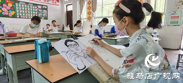 驻马店市圆满完成2022年教育部书画等级上半年考试（延考）