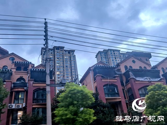 暴风雨前的美丽驻马店