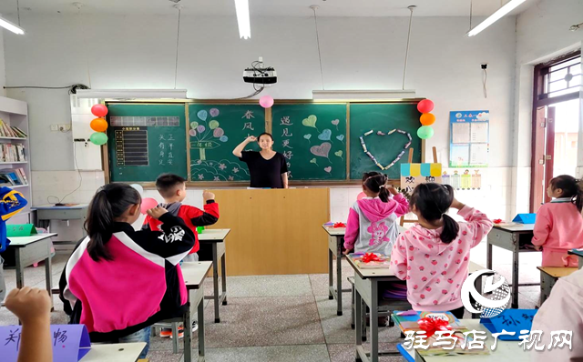 入学有礼 强国有你