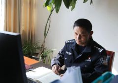 听报告 谈感悟 确山公安民警热议党的二十大