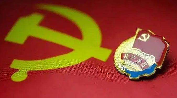 驻马店市公安局驿城分局：用党的最新理论指导实践推进工作