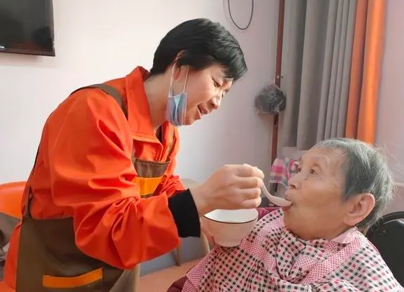 送您一份老年人日常护理宝典