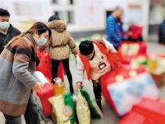 郑州慈善救助系列活动确保困难群众温暖过冬