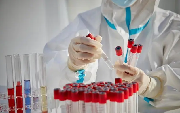 专家：感染者居家观察出现这五种情况需就医