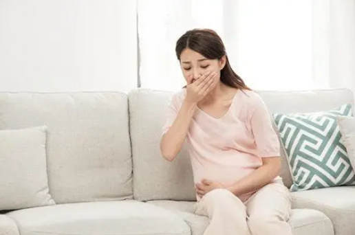妊娠期或哺乳期感染新冠，怎么办？