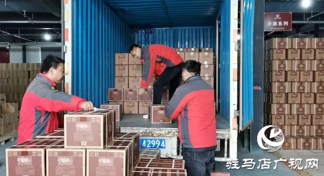 蔡洪坊酒业：开足马力忙生产 确保节日市场供应