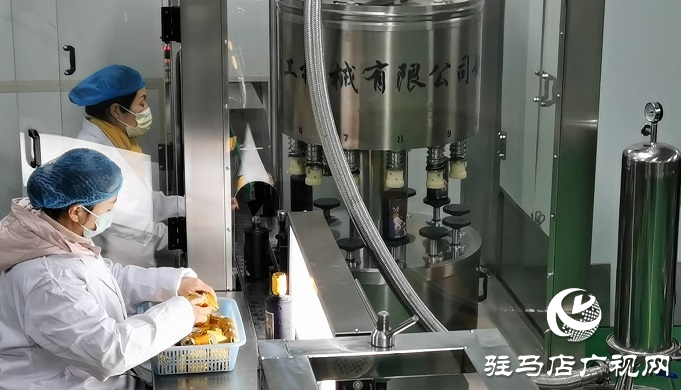 蔡洪坊酒业：开足马力忙生产 确保节日市场供应