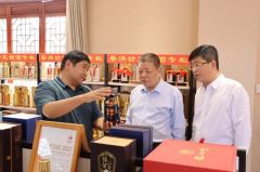 省政协委员、蔡洪坊酒业有限公司董事长李华伟：做大做强豫酒品牌