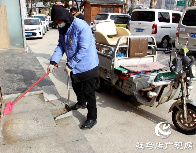 贴心物业新春装扮美家园