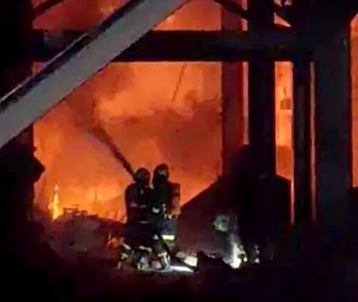 国务院安委会挂牌督办辽宁盘锦一公司重大爆炸着火事故