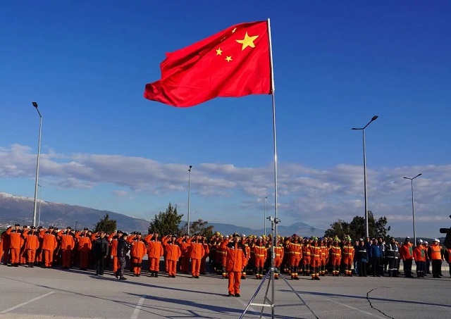 中国社会应急救援力量已有15支队伍288人抵达土耳其灾区