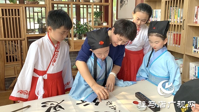 驻马店实验小学：引领文明新风 澎湃奋进力量