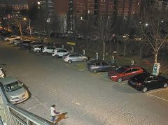 显示有空闲充电桩却总扑空 新能源充电APP为啥不好用