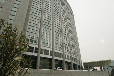 外交部发言人谈飞艇事件：美方公然违反《芝加哥公约》义务