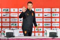中国男足新帅：全力冲击2026年世界杯！