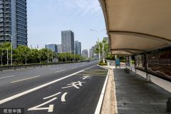 公交车道空时能让社会车辆用?专家建议优化路权分配