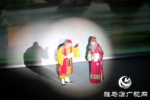 第十届黄河戏剧节在驻马店市开幕