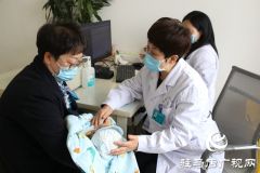 春季花粉过敏高发 提醒做好自身防护