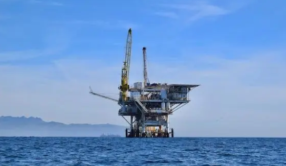 多国宣布从5月起至2023年年底自愿削减原油产量