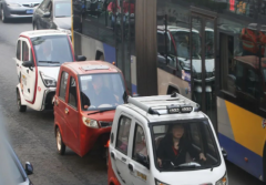 明年起，违规“老年代步车”在北京禁行!