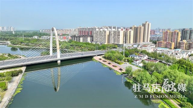 04da1f765ead5ae6d3513f6662baff34.jpg