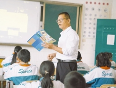 “我留下来，就是想让更多孩子走出去”