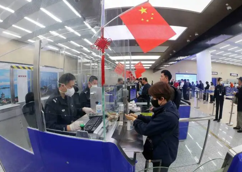 “五一”假期全国多地将迎出入境高峰
