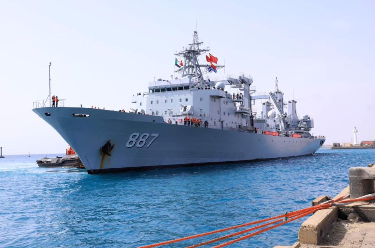 中国海军新一批护航编队，起航！