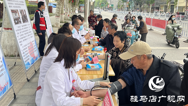 泌阳县红十字会开展“红十字博爱周”活动
