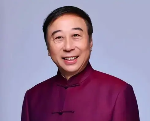冯巩当选新一届中国曲艺家协会主席
