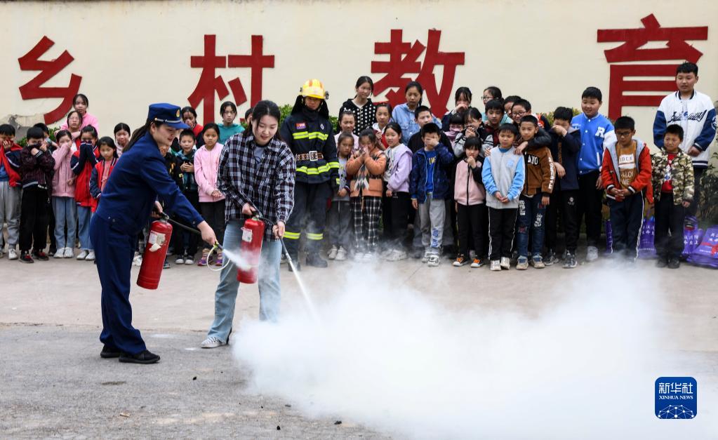 防灾减灾宣传教育进校园
